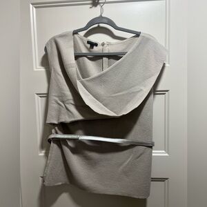 Lafayette 148 New York light gray skirt set